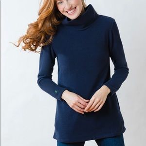 Cobble Hill Turtleneck Neck